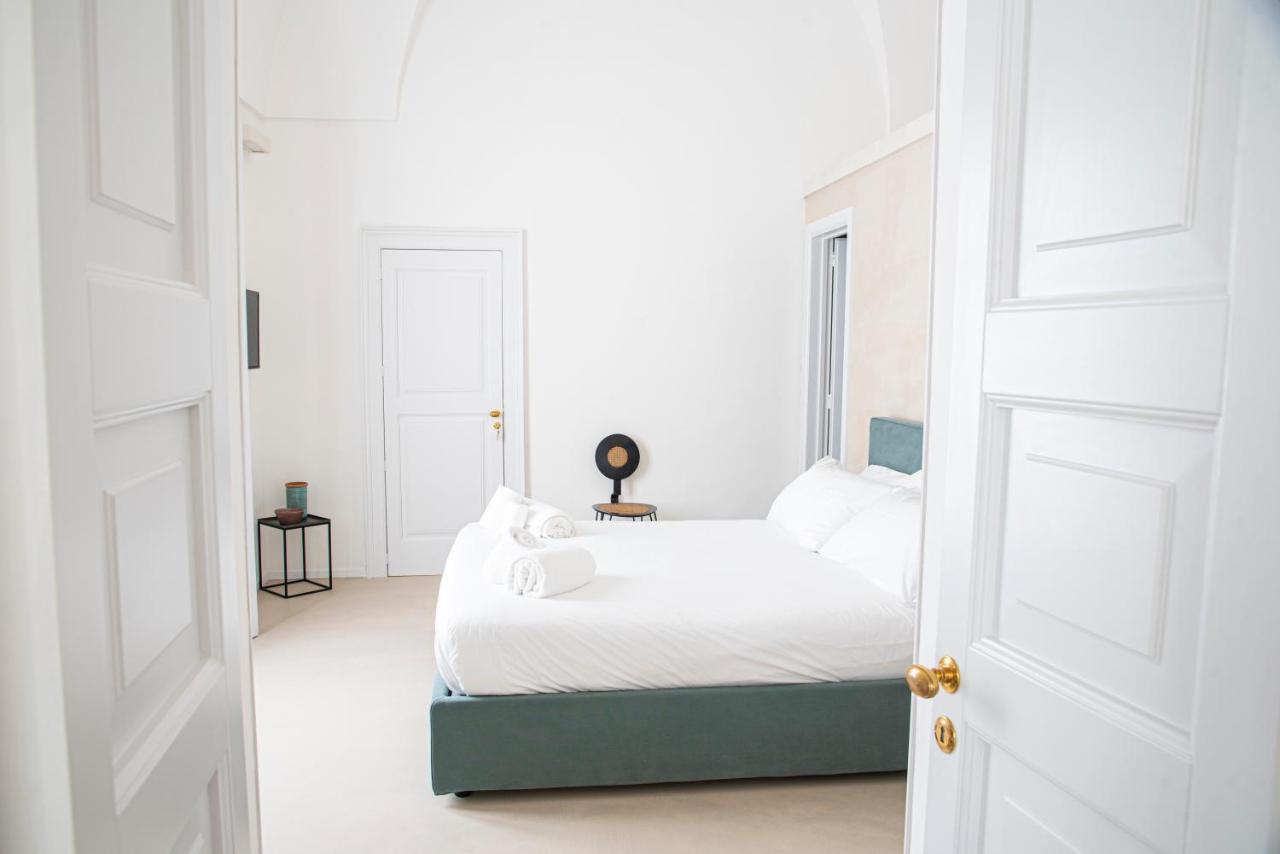 Palazzo Garibaldi - Luxury Suites Galatina Esterno foto