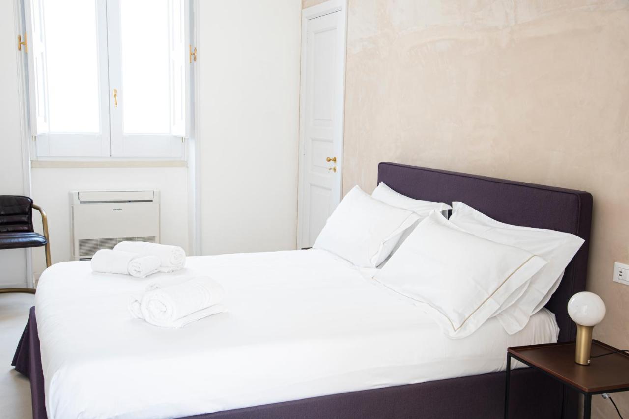 Palazzo Garibaldi - Luxury Suites Galatina Esterno foto